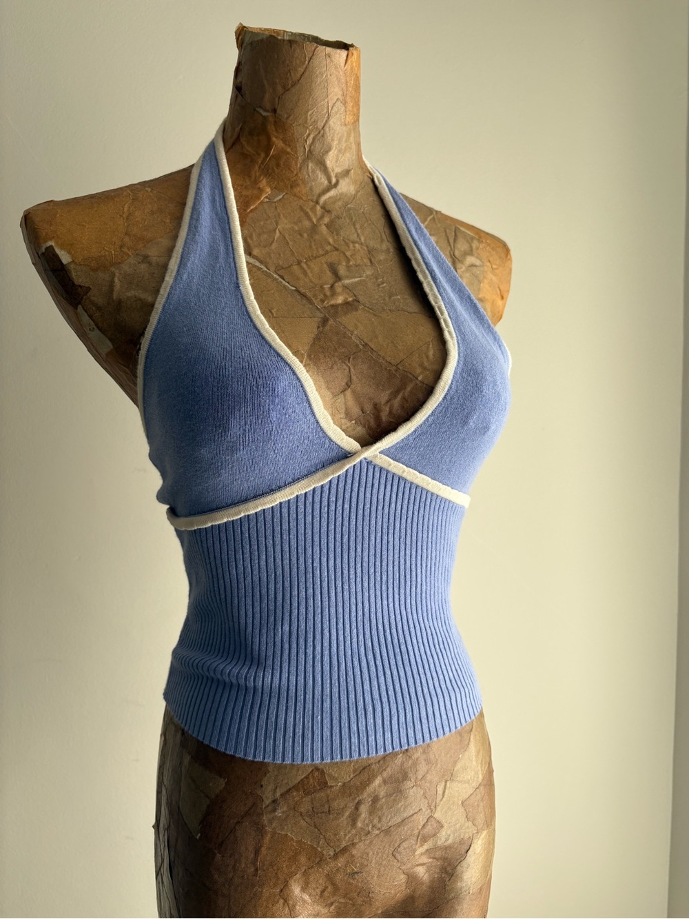 Kimchi Blue Blue & Cream Ribbed Halter Top S/P Y2K